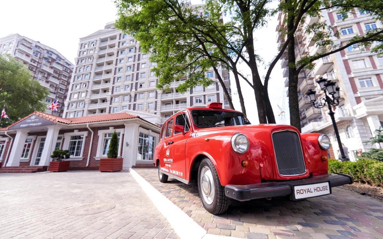 New England Deluxe Apartment Kiev Exterior photo